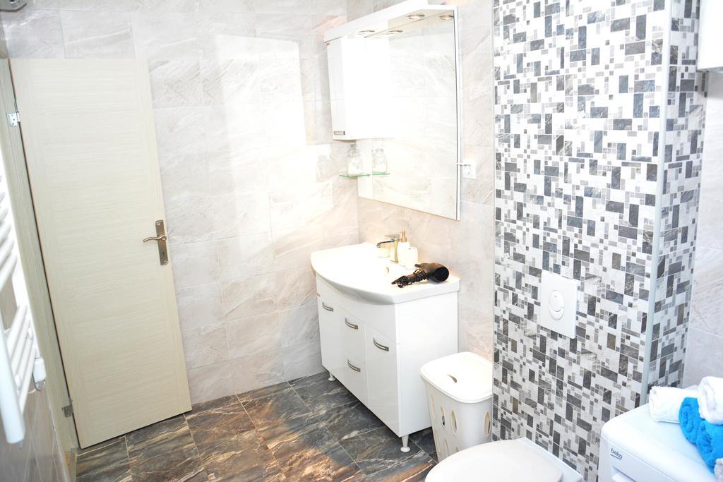 Wukovic Apartments Tivat Exterior photo